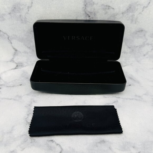 Versace Sunglasses Case Set, Large Black Hard Clamshell, Cleaning Cloth, Wide - Picture 3 of 9